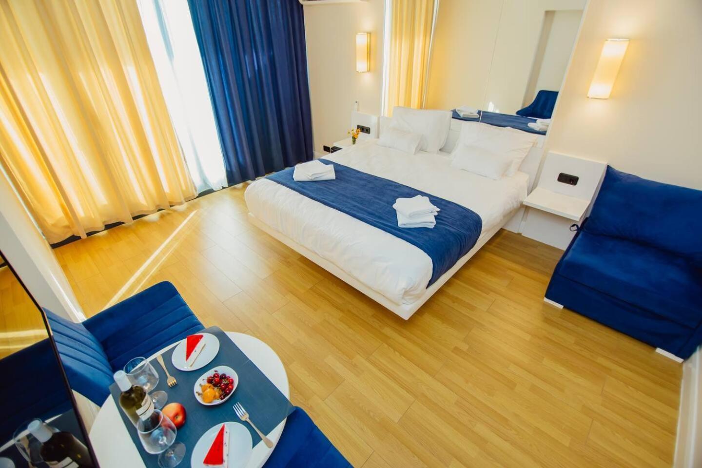 Orbi City Batumi Hotel Bagian luar foto